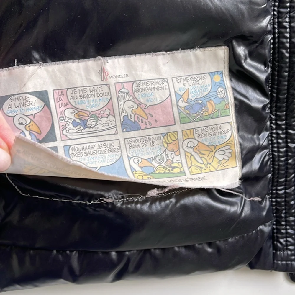 Authentic Moncler Shiny Black Puffer Jacket - Picture 9 of 13
